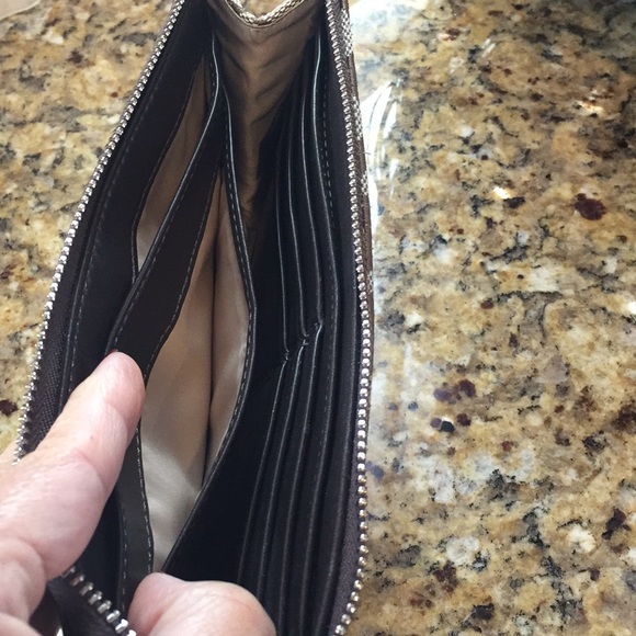 Coach wristlet - Picture 5 of 6